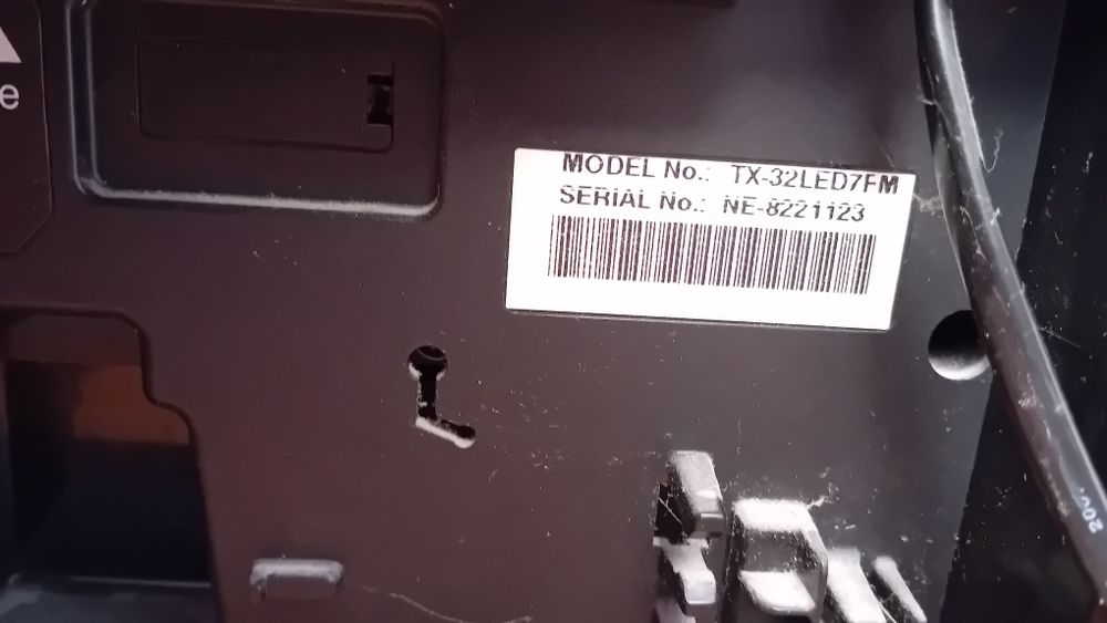 Продавам работещ телевизор