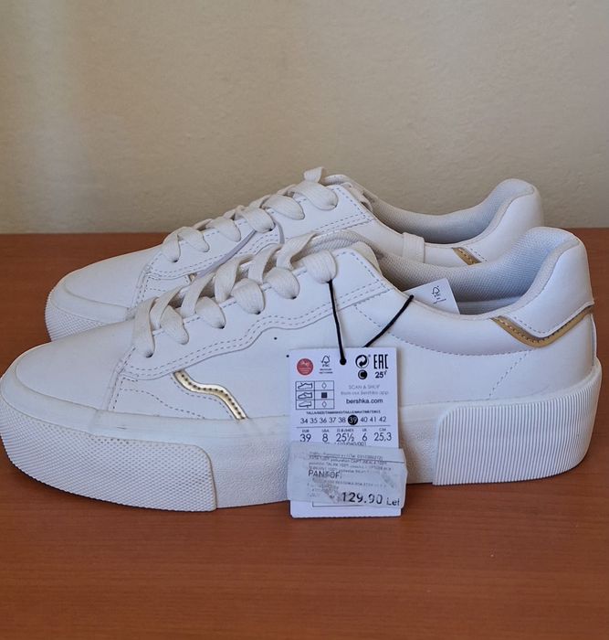 Adidași de dama modele diferite