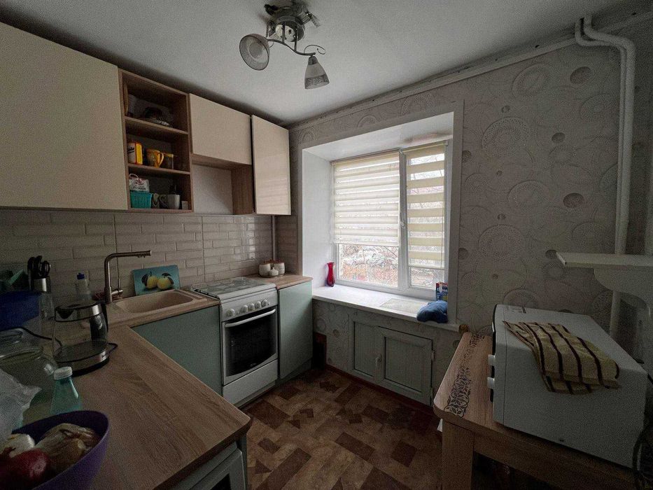 Продаётся 3-ка В ЦЕНТРЕ на 2 этаже!