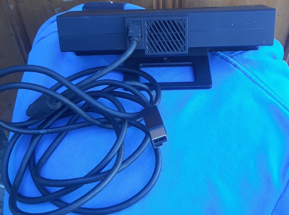 Vand Senzor Kinect mcrosoft Xbox One – stare perfectă