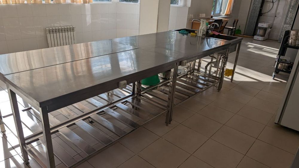 Продается профессиональное кухонное оборудование