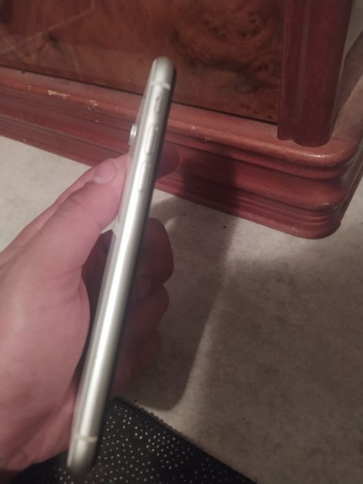 Iphone xr 128gb yomks77