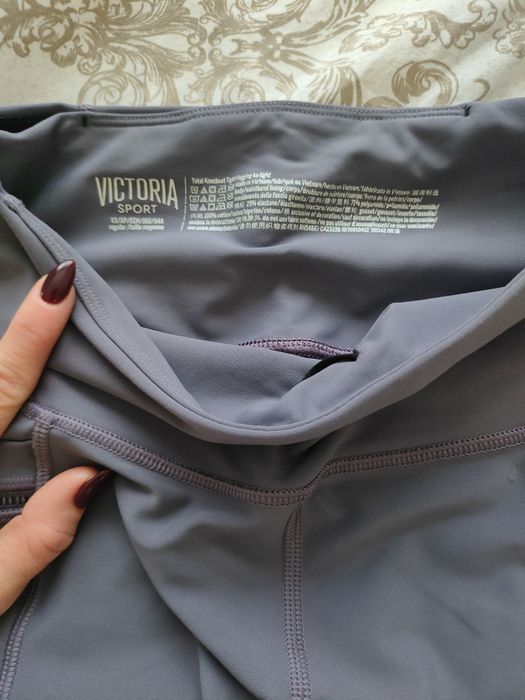 Спортни дрехи Victoria Secret
