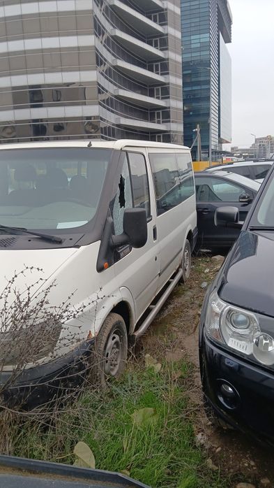 Vindem masini autoutilitare