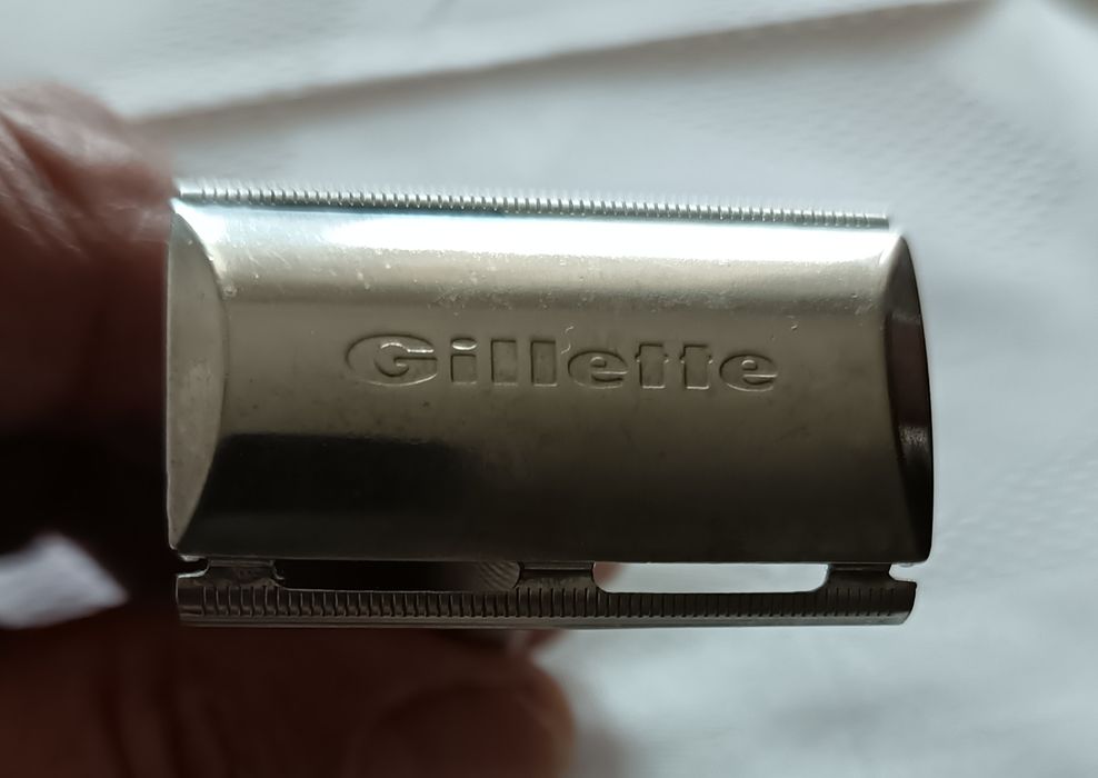 Самобръсначка Gillette - Travel