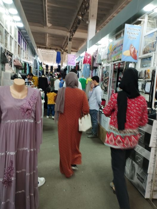 Дукон сотаман. Иппадром корейс бозорида.Продаю магазин.