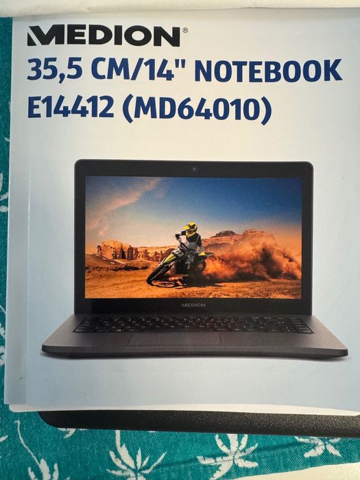Laptop educational Medion E14412 HD de 35,5 cm 14 inch Intel Core i5