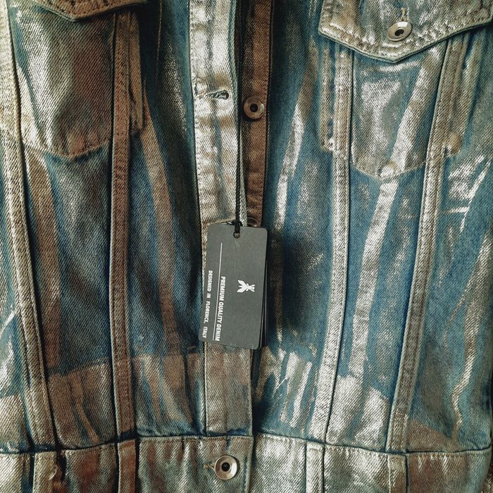 Оригинално дамско дънково яке на Patriza pepe