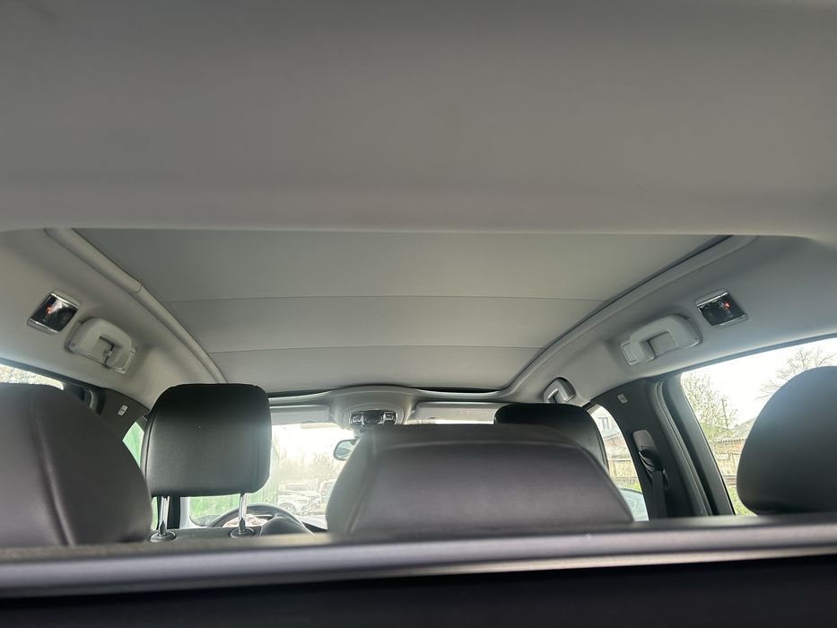 Rulou , plafon panoramic Peugeot 508 SW 2011