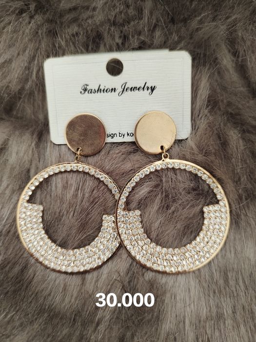 Bijuteriya 15.000 sŏmdan boshlab