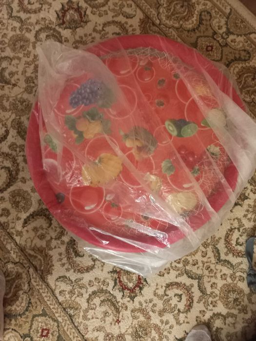 Продам манеж, стульчик