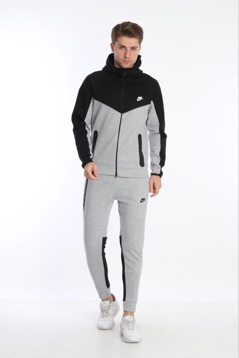 Nike tech fleece