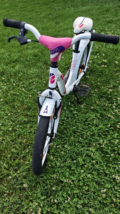Bicicleta copii roți pe 16