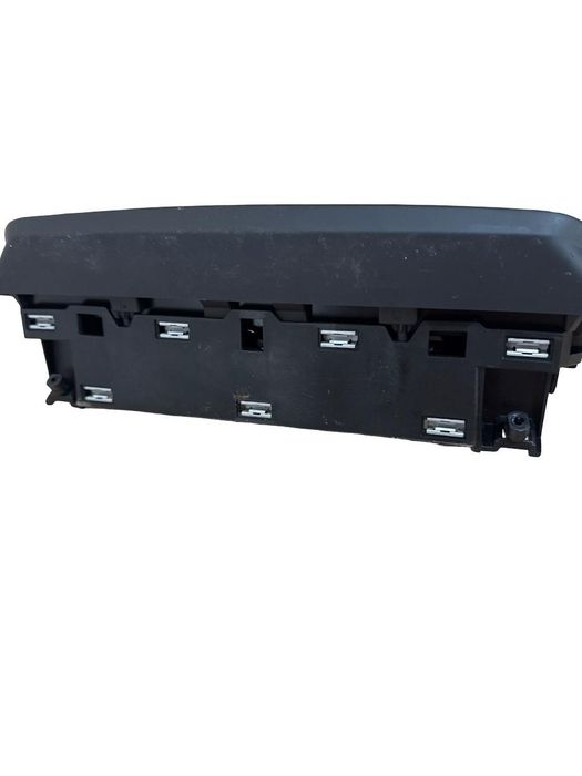 Display Navigatie Peugeot 2008 2018+ - > 9824619980