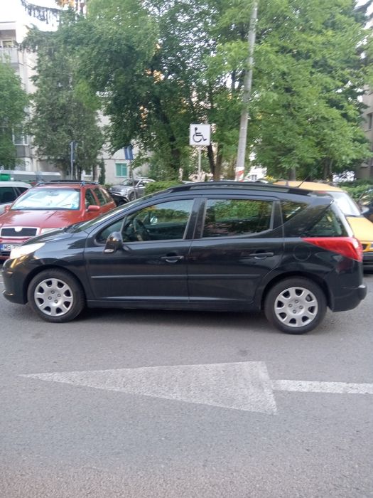 Peugeot 207 SW. 1,4