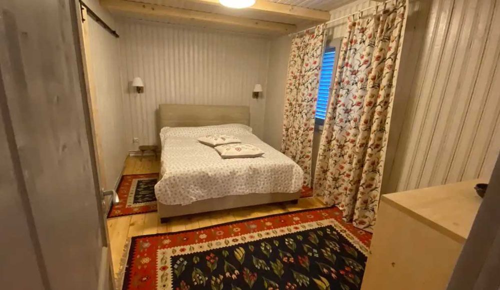 Дава се под наем Тристаен апартамент в Пловдив, Южен - 90 кв.м за 336.6 € - Снимка #1