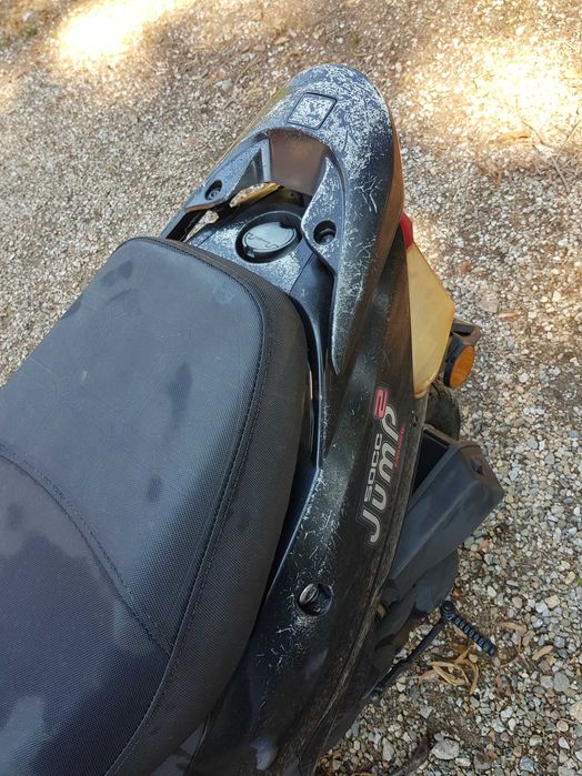 Scuter Kimko motor 49 cm³