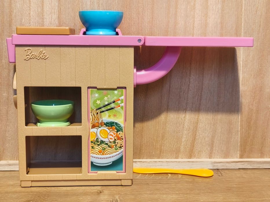 Barbie Mattel станция за нудли