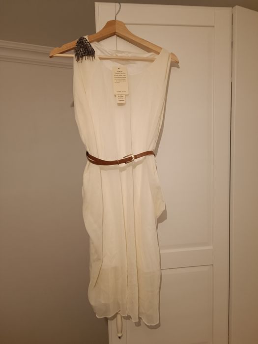 Рокля  с  коланче