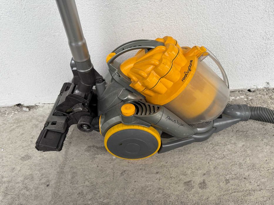 Прахосмукачка - Dyson DC 08 / 1400 W