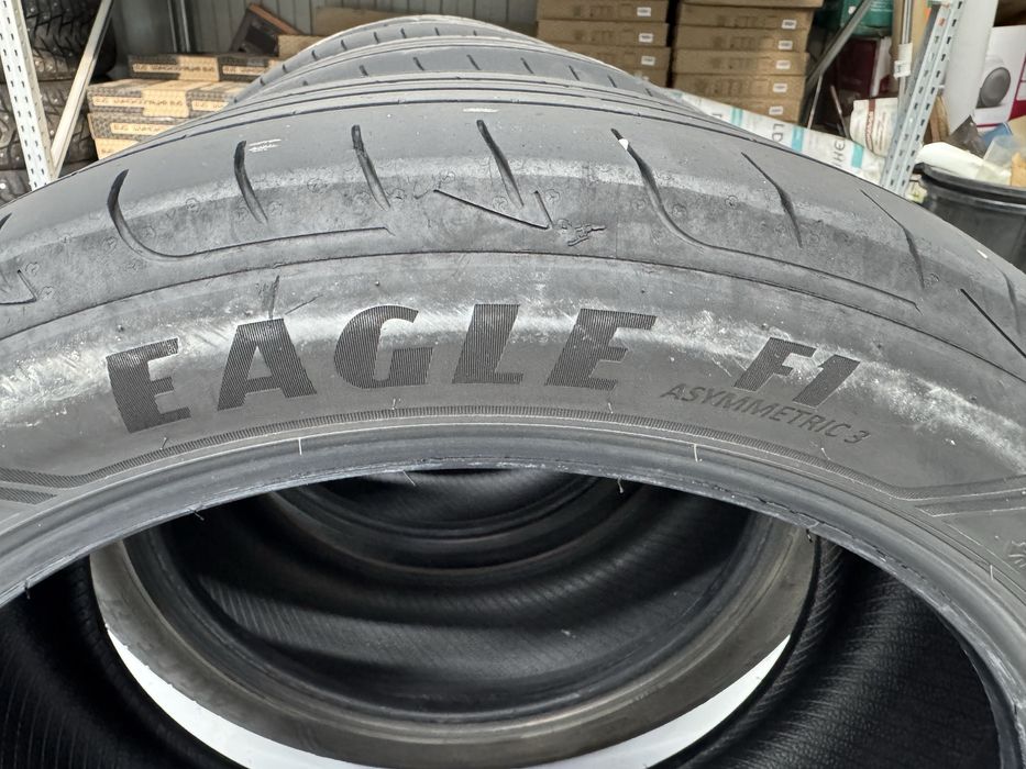 Шины летние 245/45/R20 4 шт.