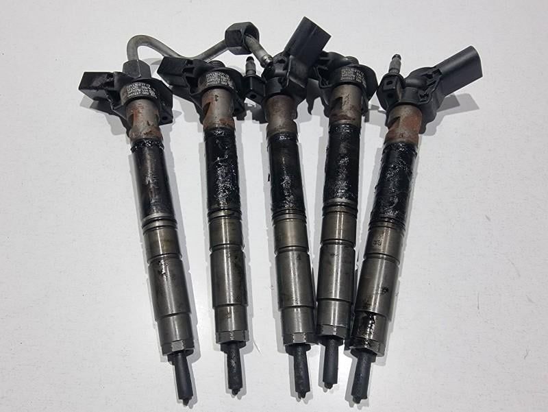 Injector Audi Q7 facelift 4L 059130277CD 3.0 tdi clab , cla , crc, cnr