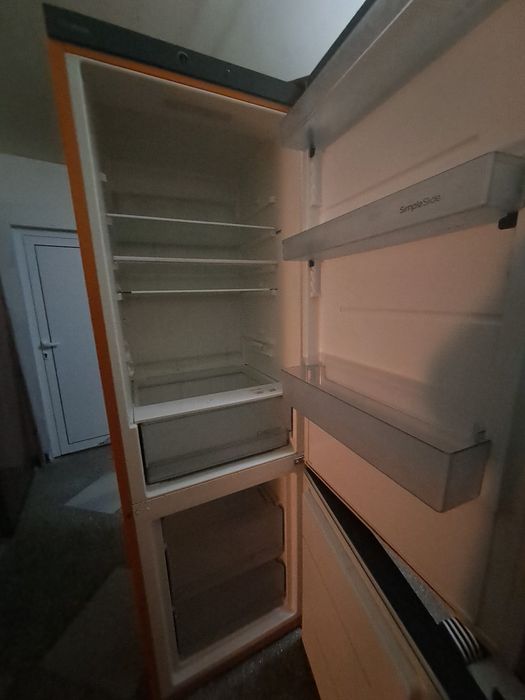 Продавам хладилник  Gorenie