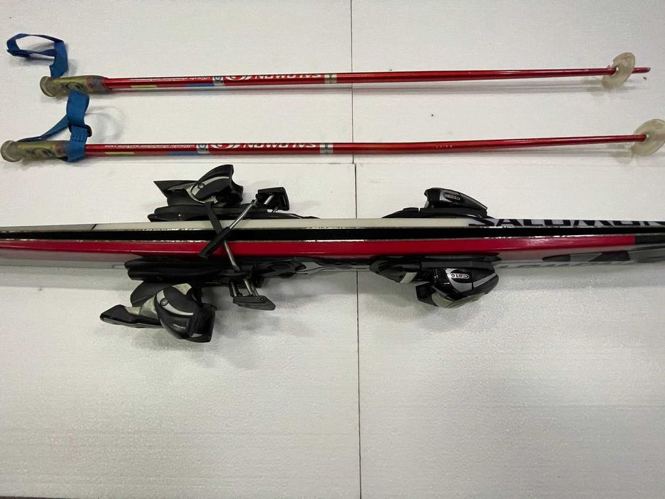 ski-uri / schiuri / ski Solomon rosi unisex