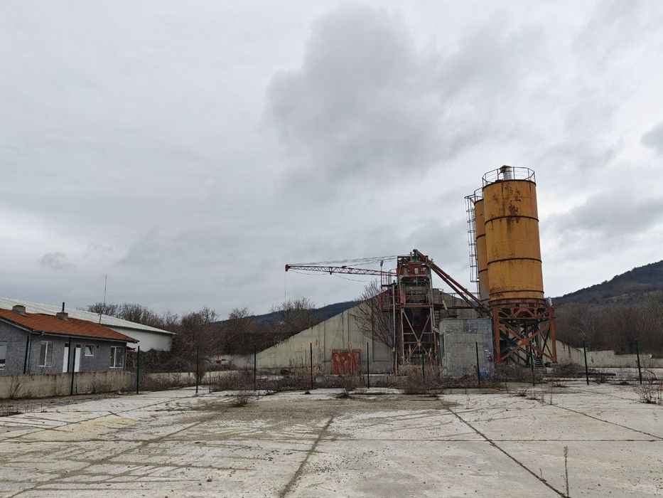 Бетонов възел със лиценз