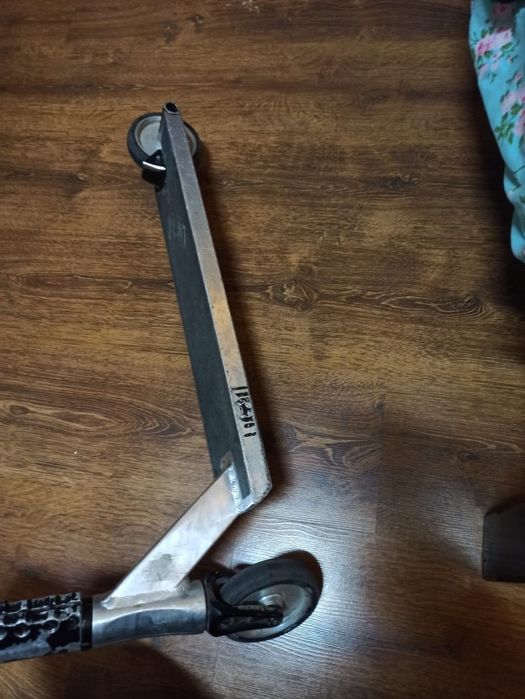 самокат трюковой,руль не сток