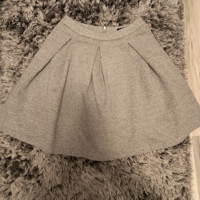 Fustă Reserved mărimea 40, nepurtată