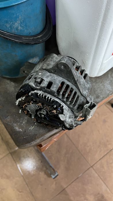 Гинератор элантра