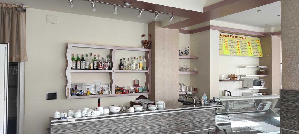 Дава се под наем Заведение в Китен - 100 кв.м за 9180 € - Снимка #14