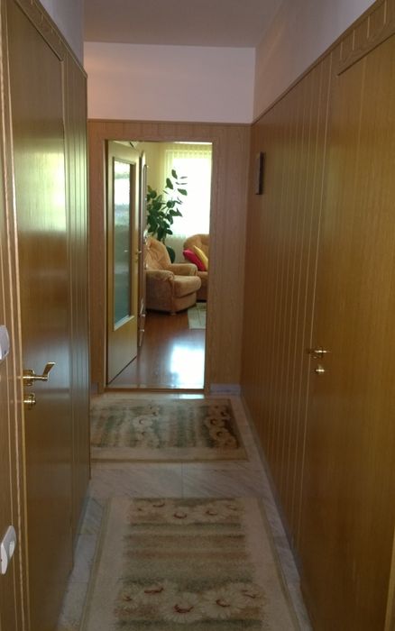 Тристаен апартамент + партерна боксониера