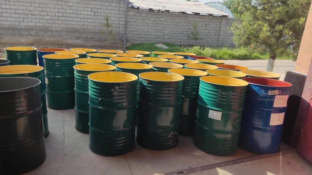 200 litrli Temir bo'chka,pishevoy bo'chka.Xolati Alo