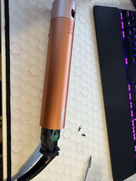 Reparatie/mentenanta produse Dyson- Feon/Perie