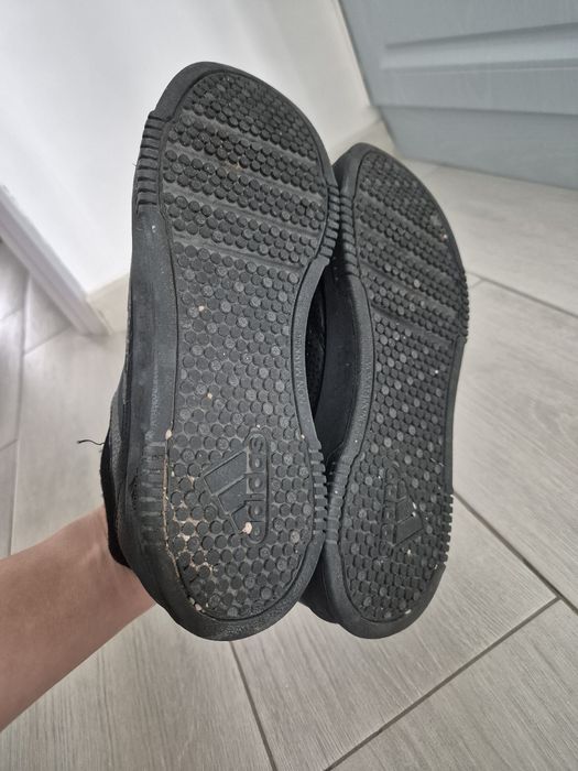 Школьные 36 размера 6500