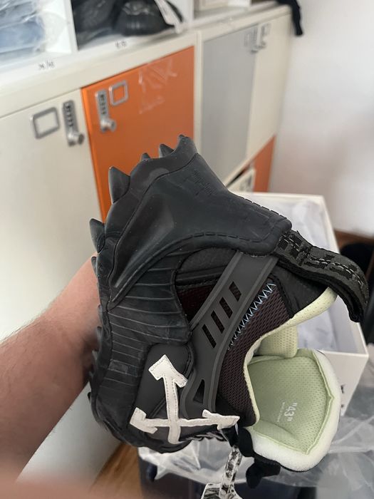 Off white odsy (marime 40;41)