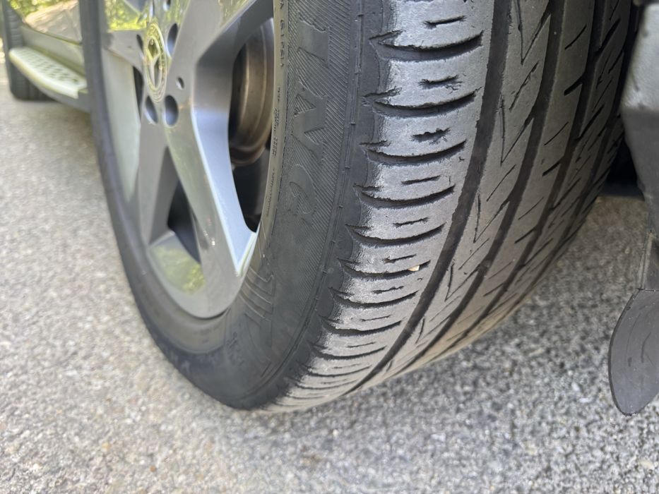 Mercedes ML350 4MATIC 3.0d 258cp Suspensie Aer PROPRIETAR accept unele variante cu auto mai ieftin