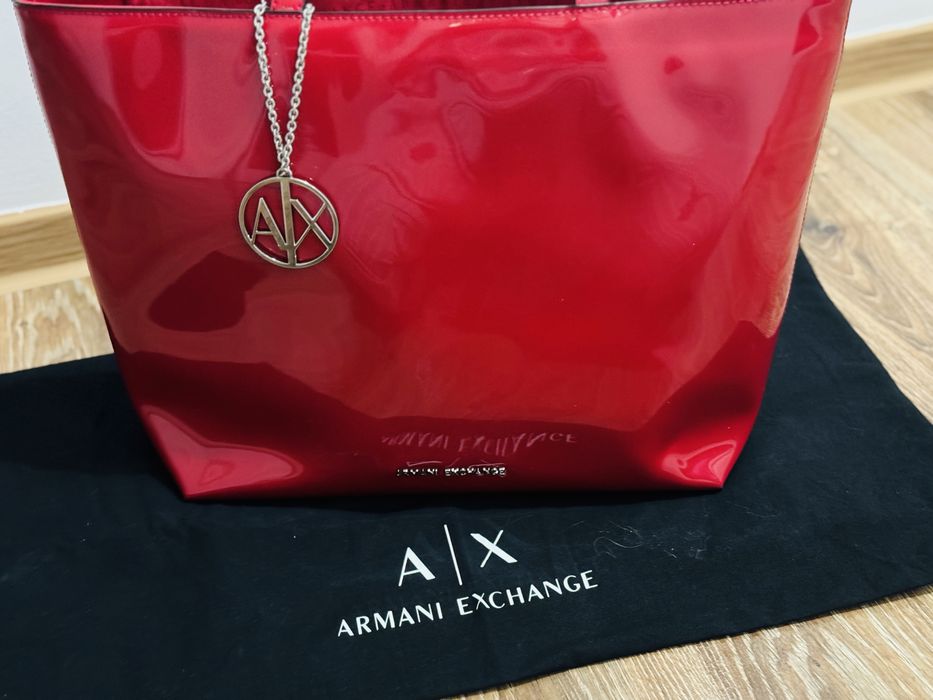 Geamta Armani Exchange
