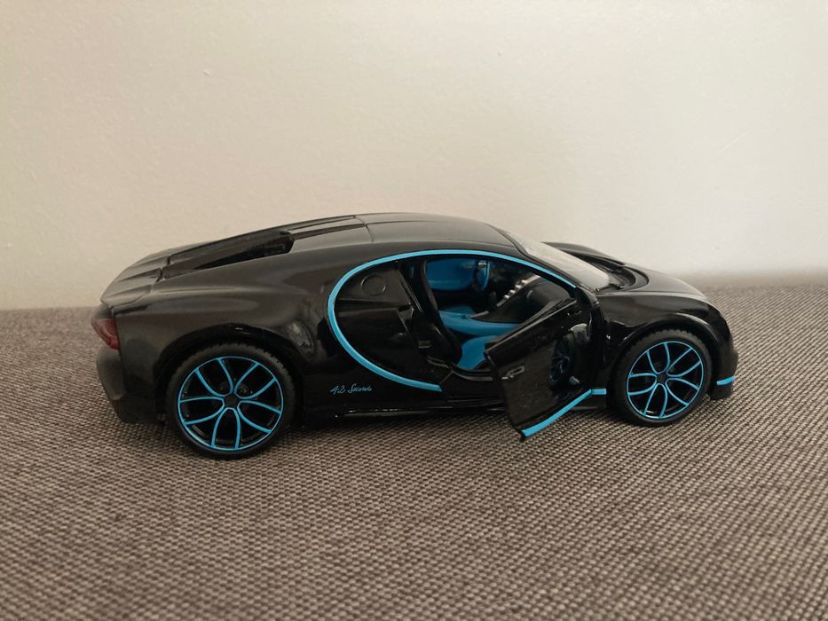 колекционерска количка  Bugatti Chiron
