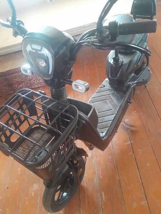 Электрони велик  .