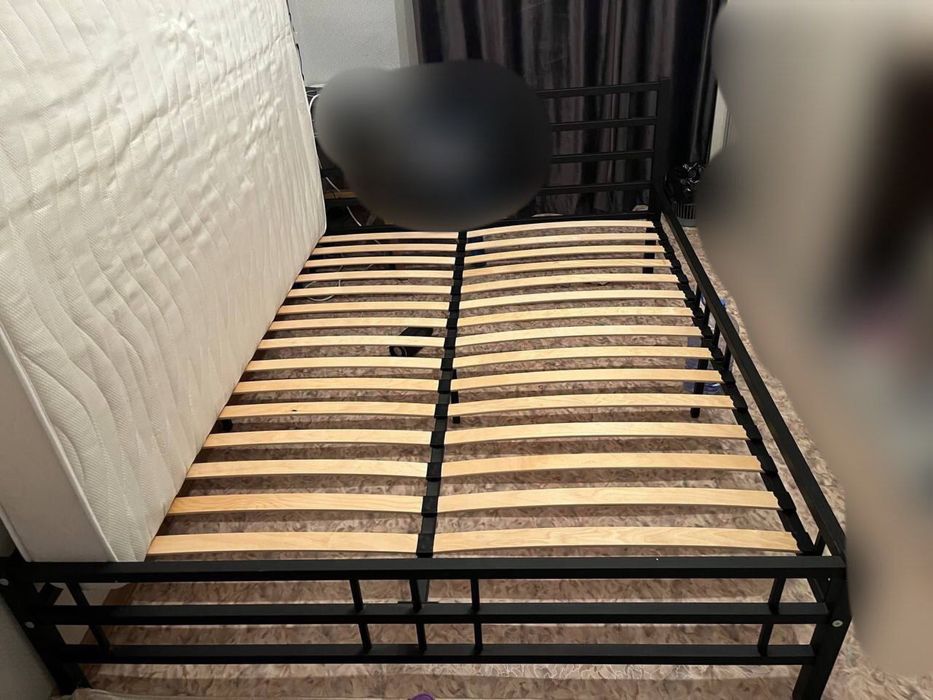 Кровать  в идеальном состояние