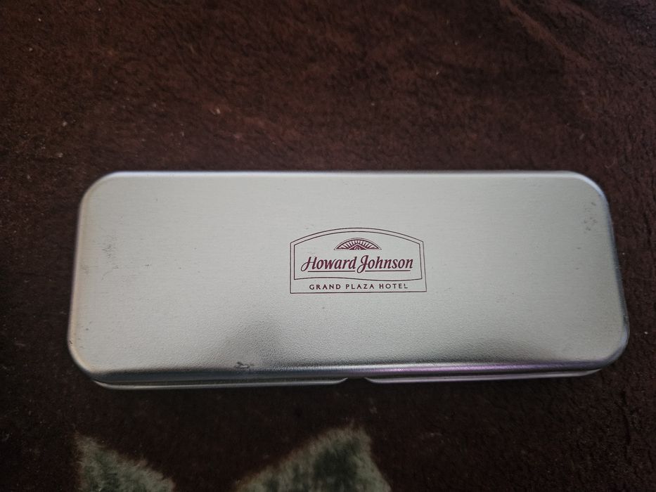 Vand set pixuri  haward johnson