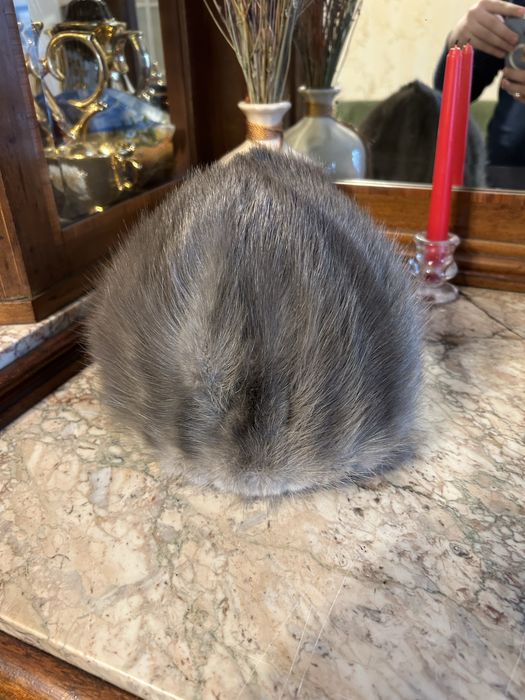 Caciula blana vizon argintiu