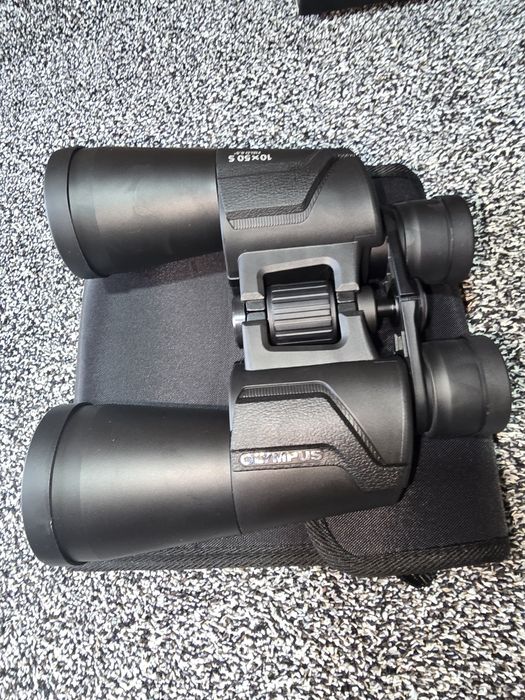 Бинокъл Olympus 10×50s
