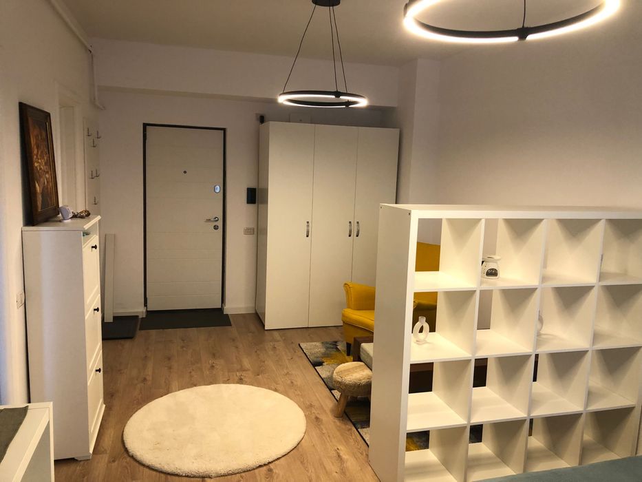 Inchiriez garsoniera central residence