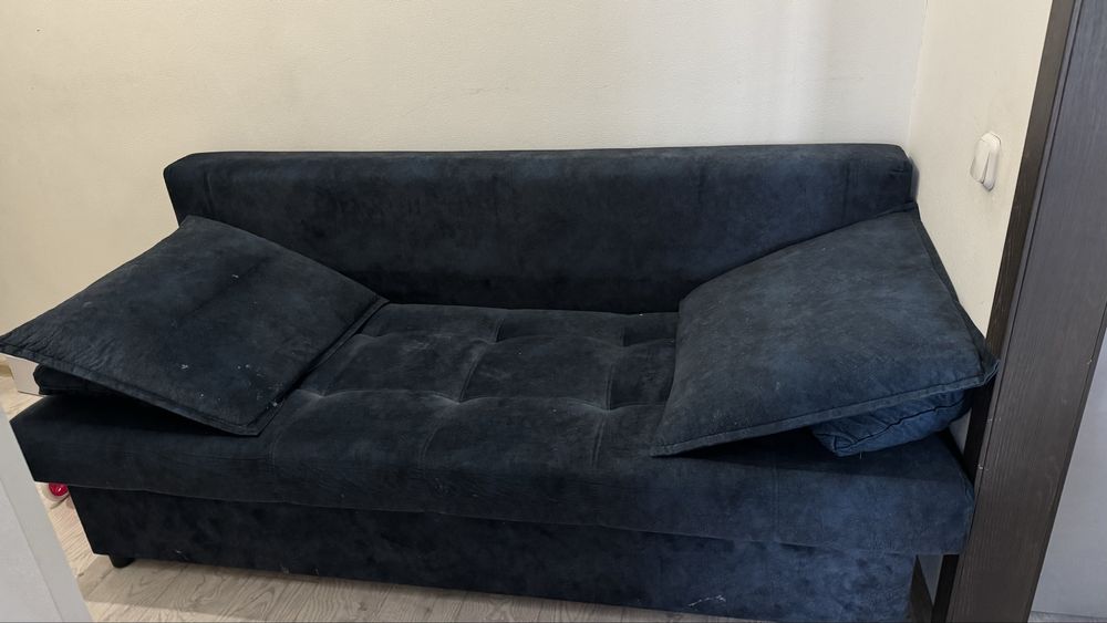 Диван за 20 тыс буу,