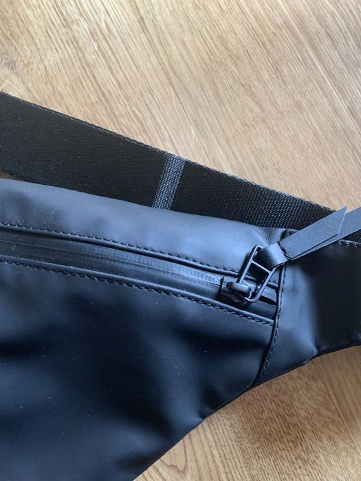 Чанта за кръст и през рамо, водоустойчива RAINS