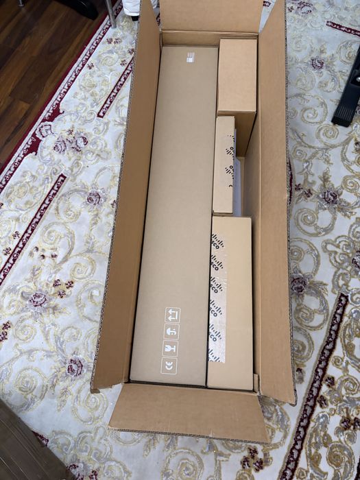 Cisco Webex Room Kit plus  sistem Conferinta